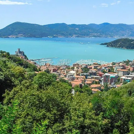 Holiday home Awesome In With Wifi *