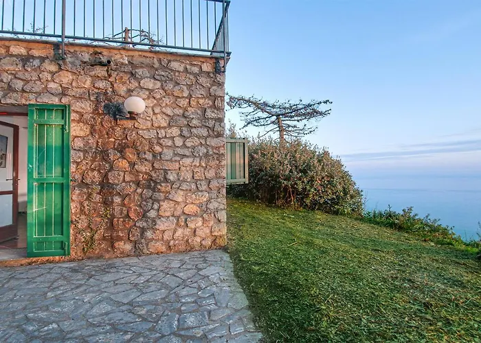 Holiday home Awesome In With Wifi