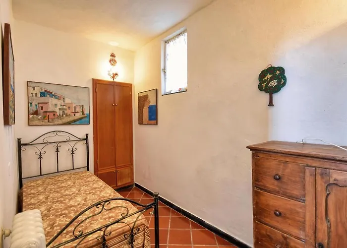 Holiday home Awesome In With Wifi