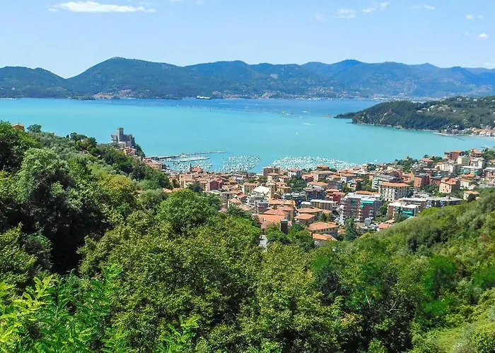 Holiday home Awesome In With Wifi *